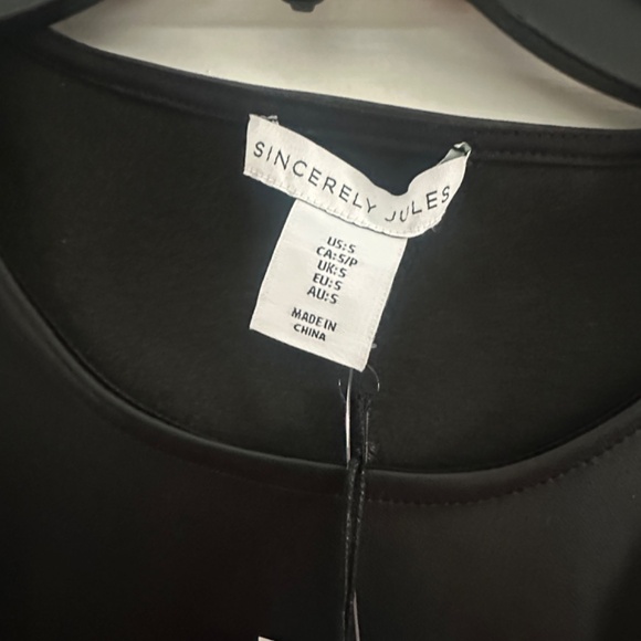 Sincerely Jules Vegan Leather Black Top - Picture 3 of 4